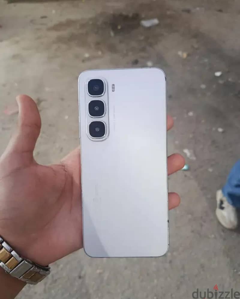 Infinix hot 60i 1