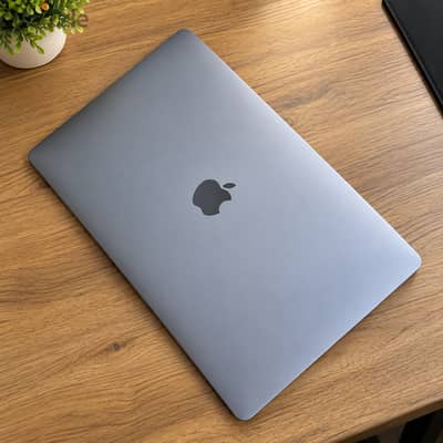 MacBook Air M1 13" – 16GB / 512GB | Excellent Condition 100%