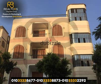 فيلا مستقله للبيع 340م الحي السابع