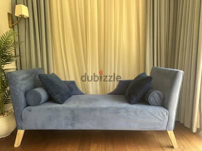 Blue Velvet Loveseat / Sofa – 160 cm