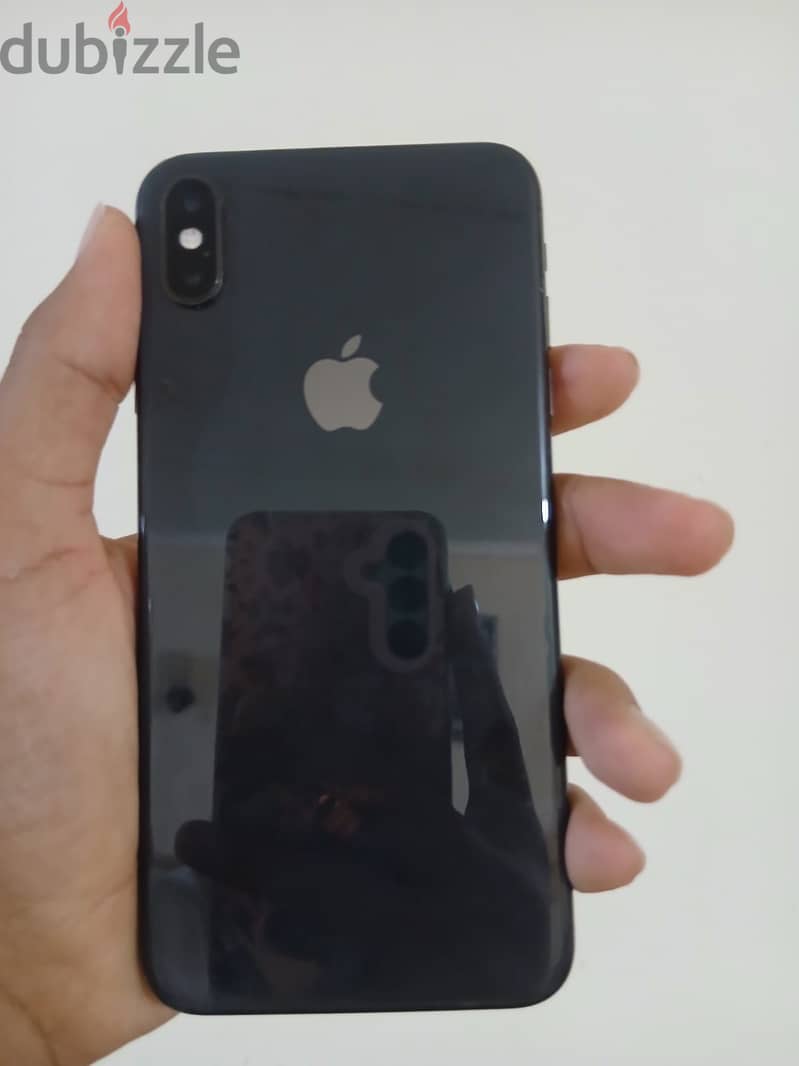 Apple - iPhone XS Max 3
