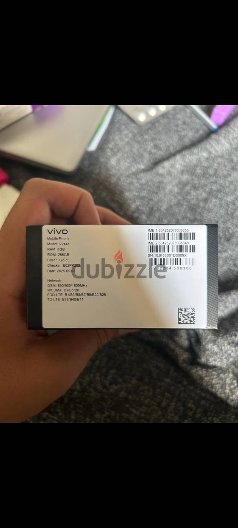 Vivo V50 1