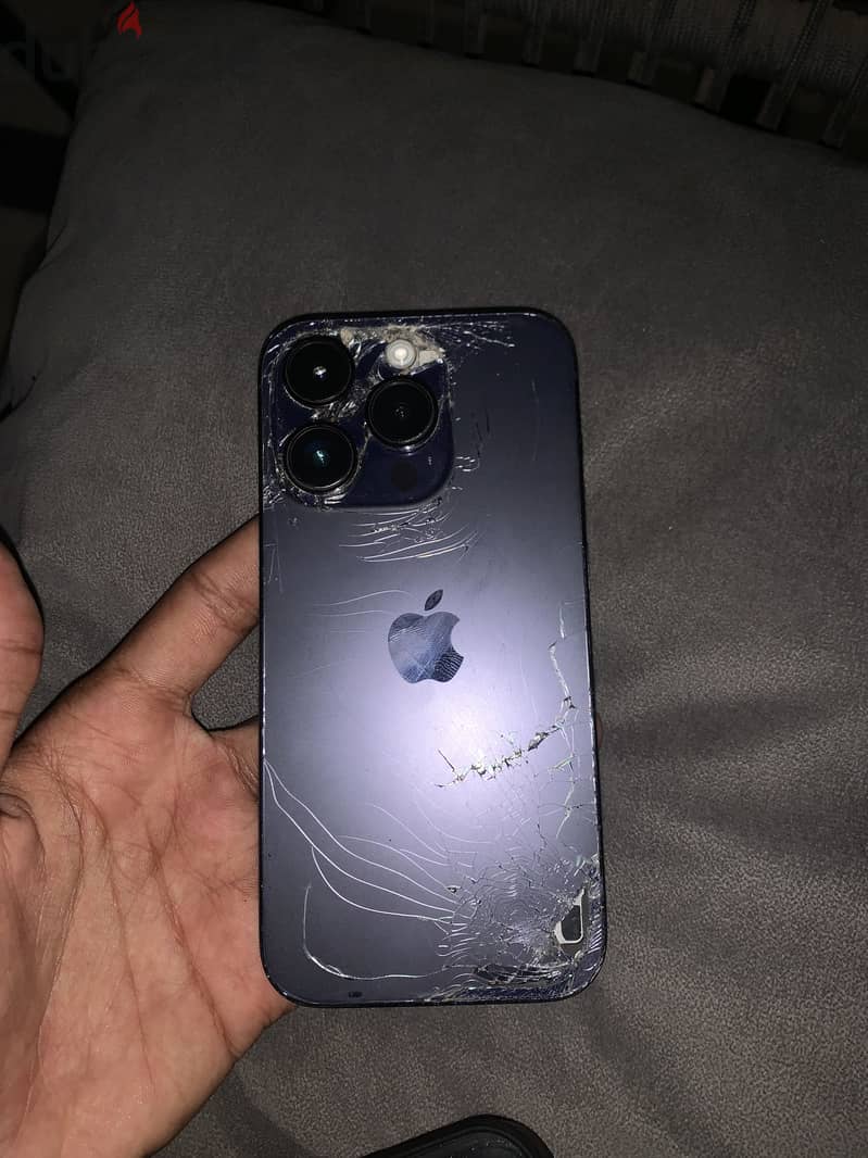 Apple - iPhone 14 Pro 7