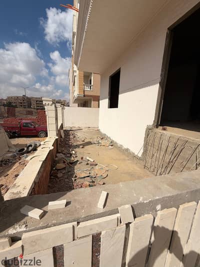 A prime opportunity in one of El Shorouk’s most prestigious areas: 185 sqm with a 100 sqm private garden– 2 minute to suez Road  and madinaty prime LO