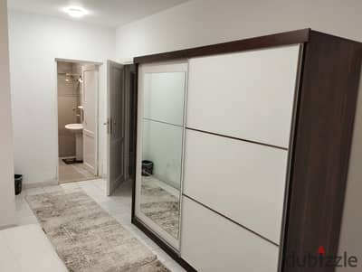 Furnished apartment for sale in Al Rehab City—an excellent opportunity for residence or investment. Located in Phase 2, the apartment measures 155 squ