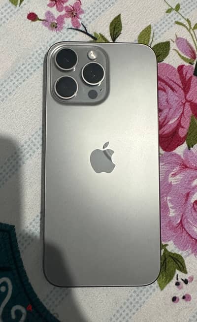 Apple - iPhone 16 Pro Max