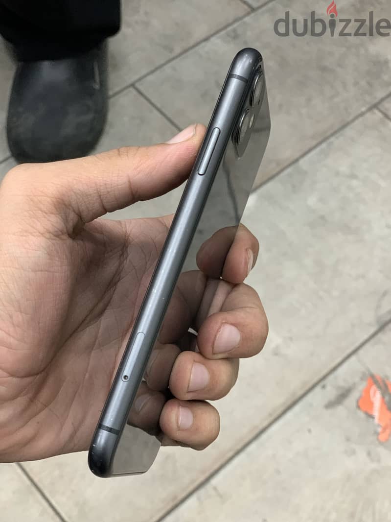 Apple - iPhone 11 3
