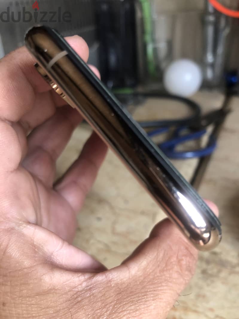 Apple - iPhone XS 2