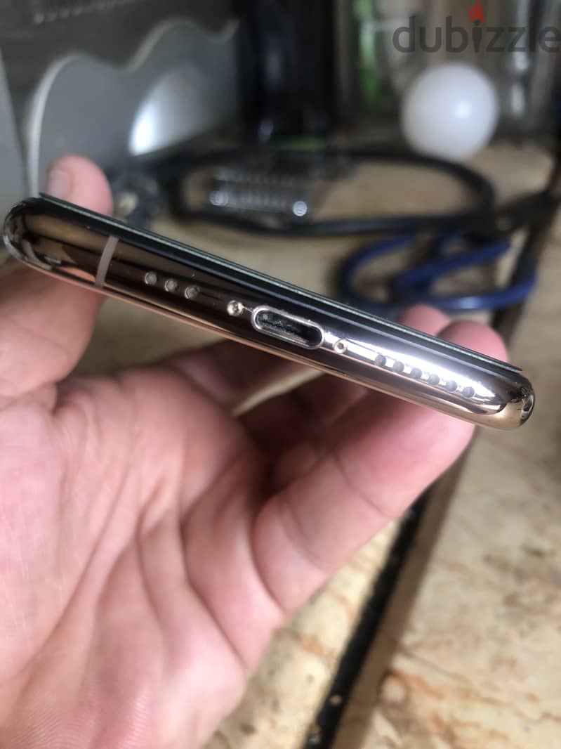 Apple - iPhone XS 3