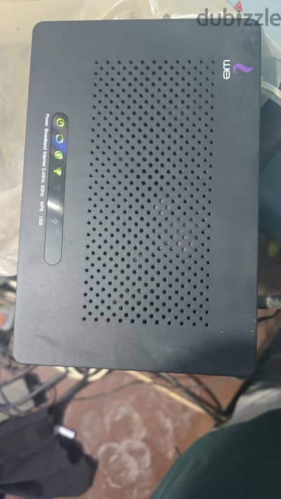 We Router used like new in a very good condition