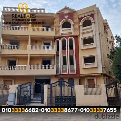 شقه 230م_ للبيع _ الشيخ زايد امام بفرلي هيلز