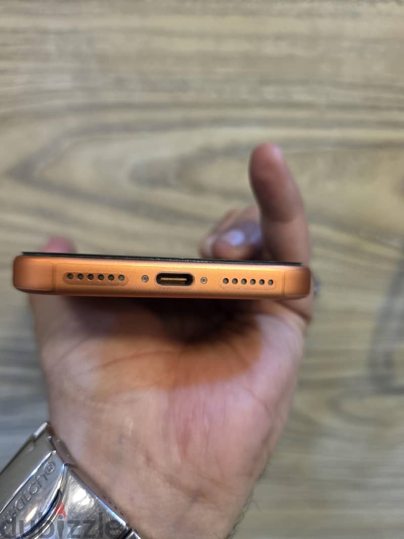 Apple - iPhone 17 Pro Max 1