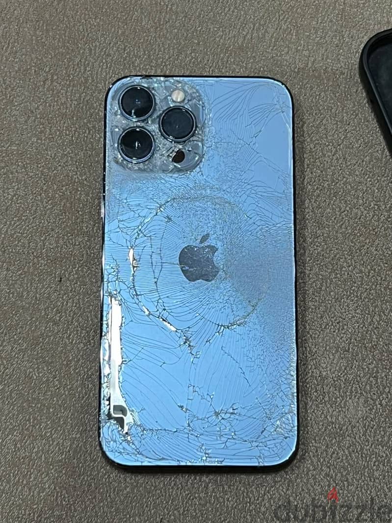 Apple - iPhone 13 Pro Max 2