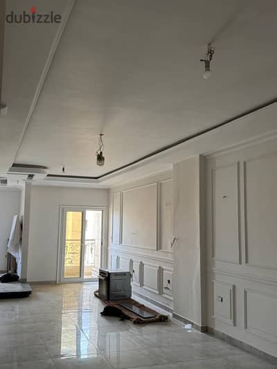 A well-maintained apartment for sale in the Eighth District of El Shorouk City, located on the third floor in an established building