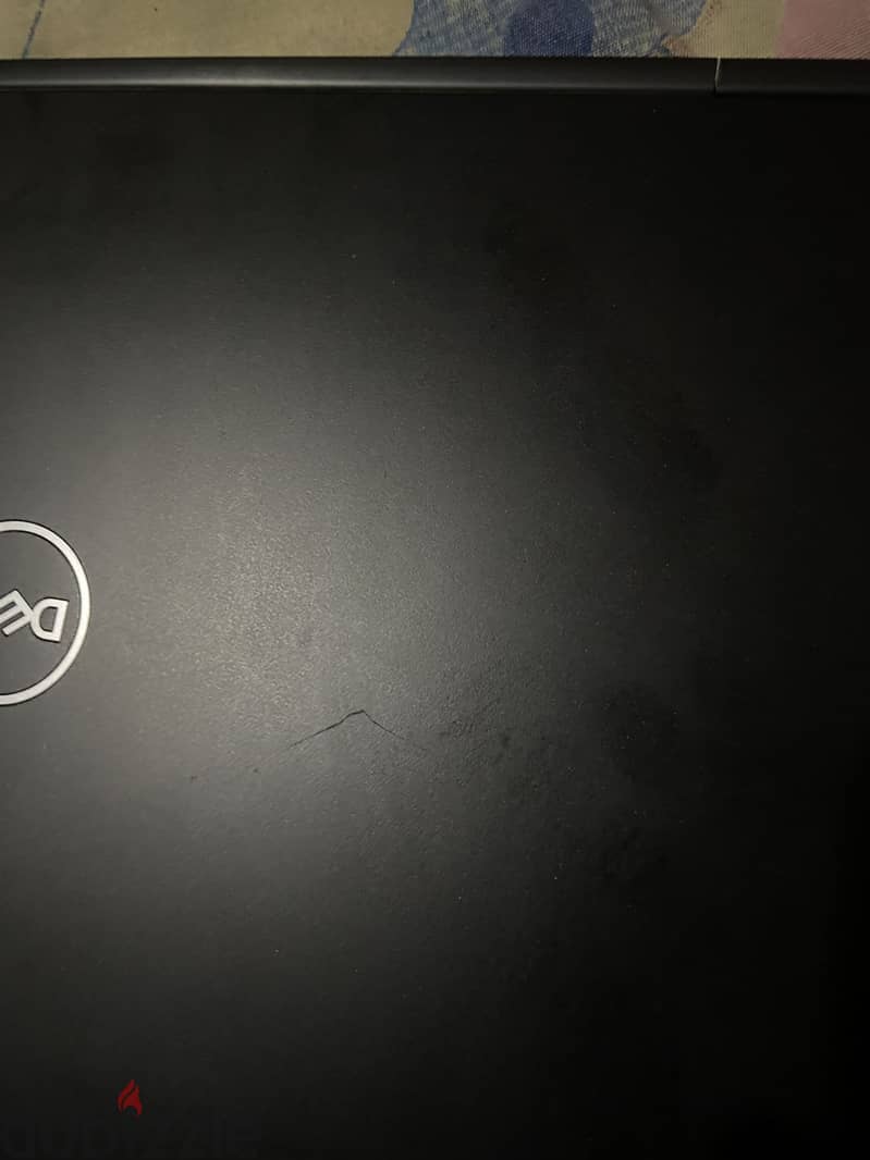 Dell latitude 4950 3