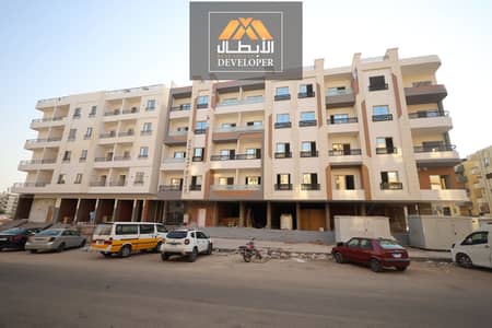 ستوديو 30 متر اطلالة حمام سباحة -بالكوثر القديم - جاهزه للاستلام - تشطيب سوبر لوكس