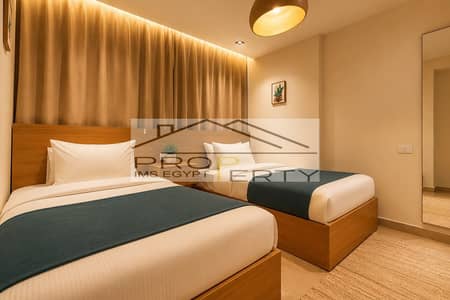 Apartment 2 bedrooms, a comfortable living area, a fully equipped kitchen,and a spacious bathroom. It offers a sea view and is located in the Bay View