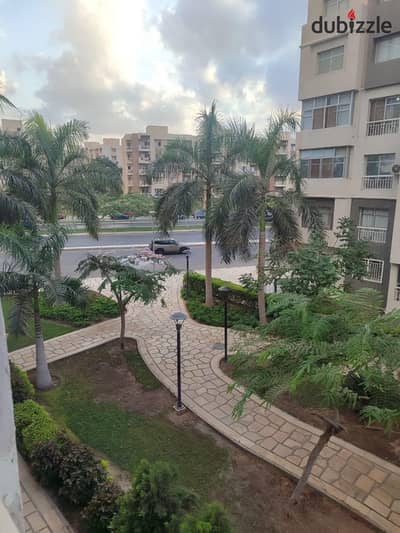 #For Sale, an apartment with an area of 165 meters in B10, fully paid, on the second floor with special finishing, garden view and park, eastern direction, close to services and the Champs-Élysées #For Sale, an apartment with an area of 165 meters in B10, fully paid, on the second floor with special finishing, garden view and park, eastern direction, close to services and the Champs-Élysées