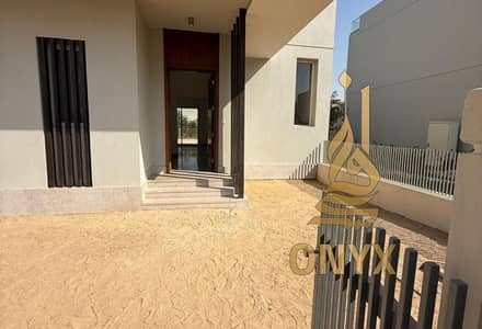 • Lowest Market Price! 330m Villa for Sale in Cairo Gate Emaar – Facing Smart Village