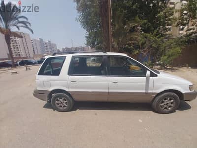 سيارة هيونداي للبيع
