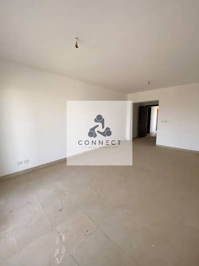 For sale: the most sought-after model—a 100-square-meter unit in Madinaty (B3)—at a very attractive price. It boasts a prime location in B3, directly