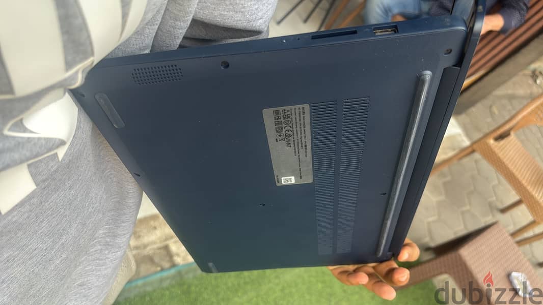 Lenovo ideapad 1 3