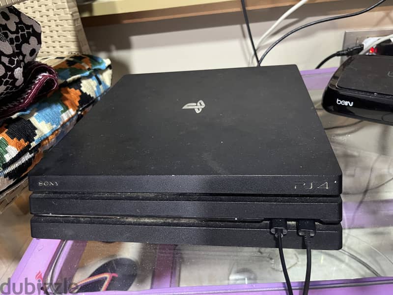 PlayStation 4 pro 2