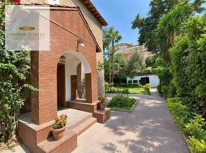Latest villa vip for sale at the old price for quick sale in El Habb Town, fully finished to the highest level, ready to move in.