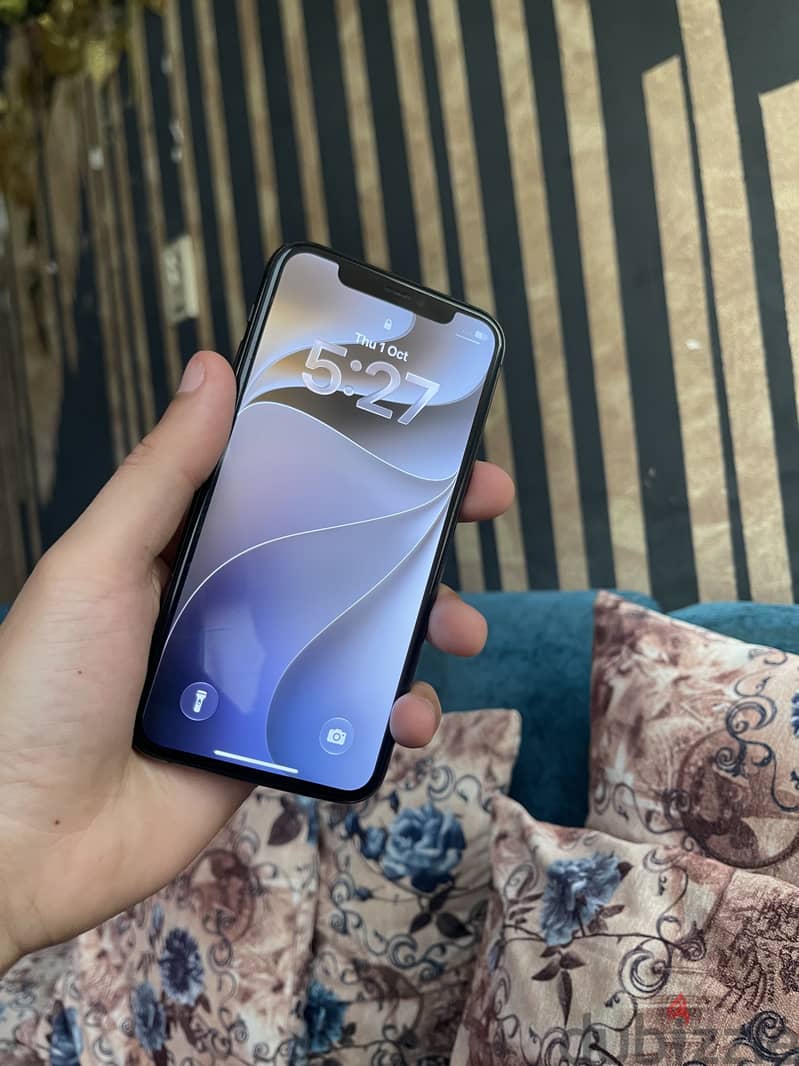 iPhone 11 pro 3