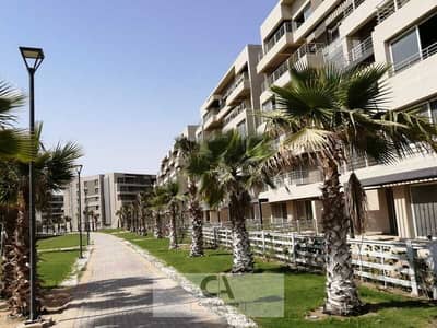 شقه للبيع في كابيتال جاردنز في قلب المستقبل سيتي استلام فورى بفيو مميز جدا علي لاند سكيب | Capital Gardens
