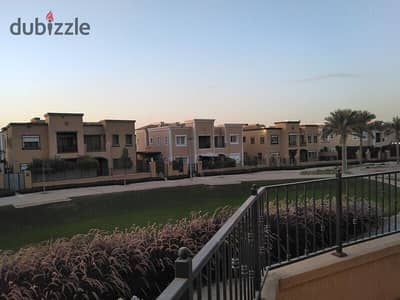 Ready to move Twinhouse 228m Fully finished for sale in Mivida Emaar Misr New Cairo