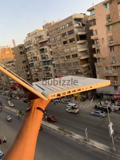 لابتوب - لابتوب ماك - ماك - ماك بوك برو - ابل - ايفون -laptop -macbook