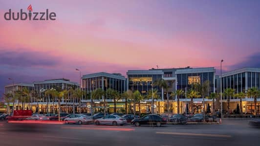 شقة للبيع في كمبوند Waterway West في قلب الشيخ زايد بمقدم 10% و تقسيط حتى 8 سنوات