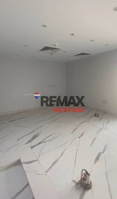 Office for rent in The Gate Plaza in the heart of El Sheikh Zayed مكتب للايجار في ذا جيت بلازا في قلب الشيخ زايد