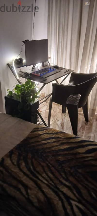Dell  desktop computer