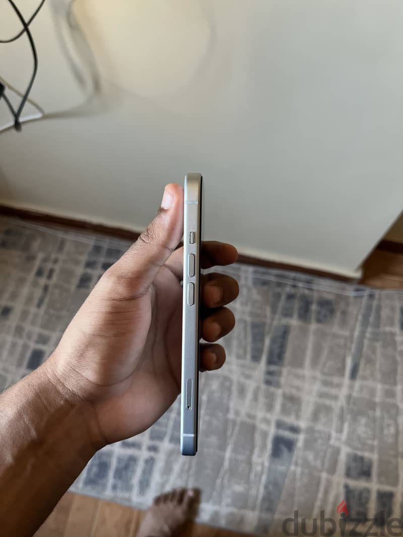 Apple - iPhone 15 6