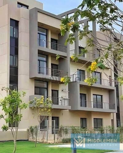 Apartment 174m 3bd Fully Finished with Ac’s Ready to Move Prime location Ba7ary Direct on Landscape in ALmarasem Moon Residence New Cairo
