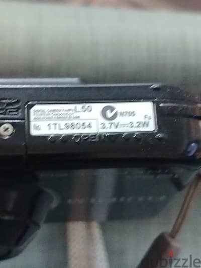 للبيع: كاميرا ريترو أصلية Fujifilm FinePix L50 (صنع ياباني/أصلي)