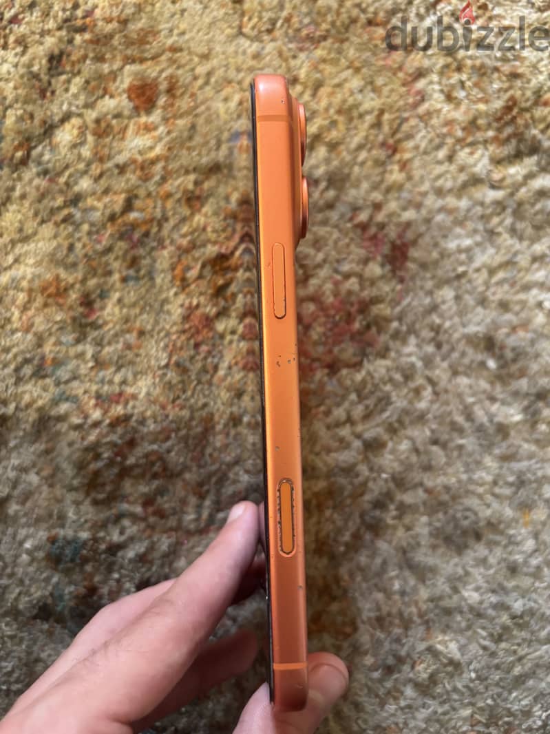 iPhone 17 Pro Max Orange 3