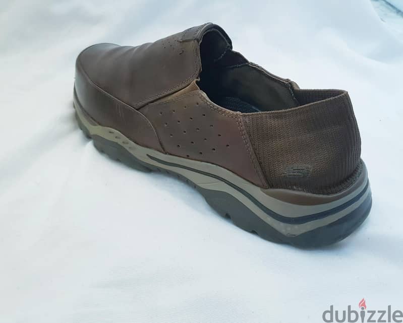 skechers 43 1