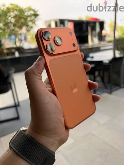 Apple - iPhone 17 Pro Max 256 ضمان محلي سنتين معفي ضريبه