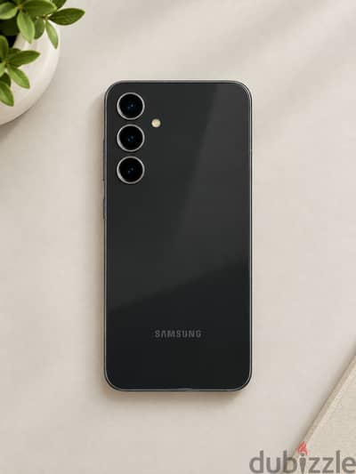 موبايل سامسونج S23 Fe زيرو بالكرتونة ( نسخة بمعالج Snapdragon الرائد )