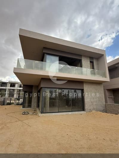 Standalone Villa for Sale in Sheikh Zayed | Ready To Move | Pyramids View | 580 SQM Plot | 376 SQM BUA |