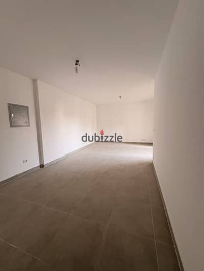 Apartment for Rent in Celia Compound New Administrative Capital  159 sqm on the 6th floor with elevator  Garden View  Consists of 3 bedrooms and 3 bat