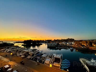شقة للإيجار تطل على البحر والمارينا في الجونة مصر