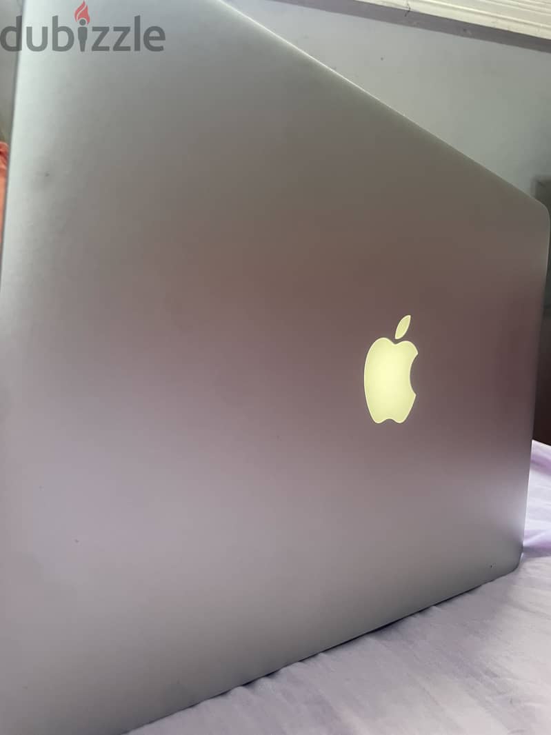 Mac book pro 1