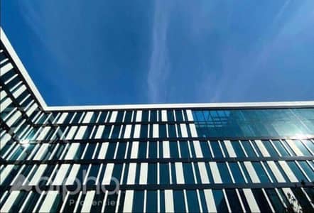 Luxury Office 90m for rent in Park Street mall elsheikh zayed plaza view