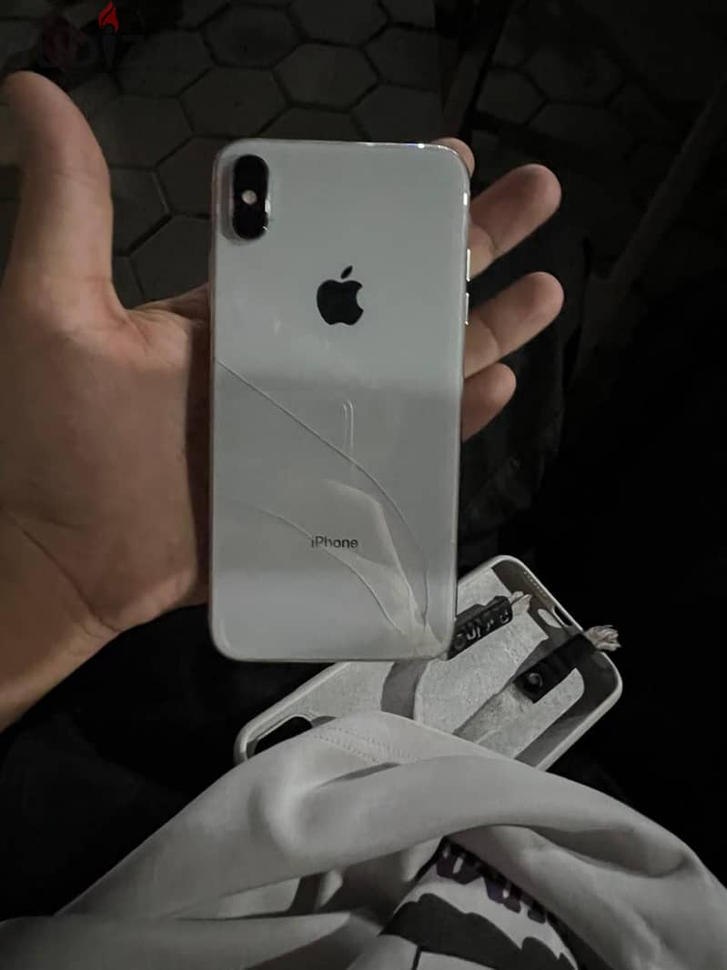 Apple - iPhone XS Max 2
