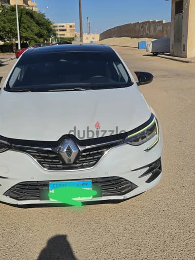 رينو ميجان 2022