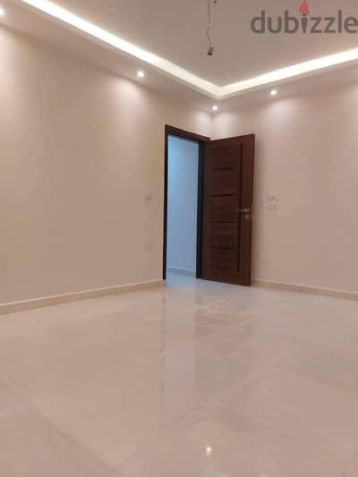 حضرتك محتاج نقاش يتواصل معايا